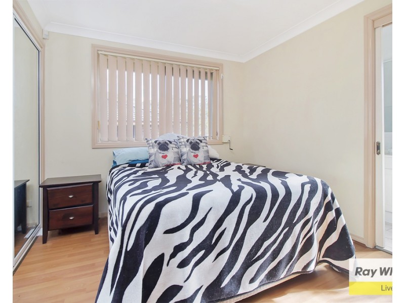 8A Tarago Place, Prestons NSW 2170