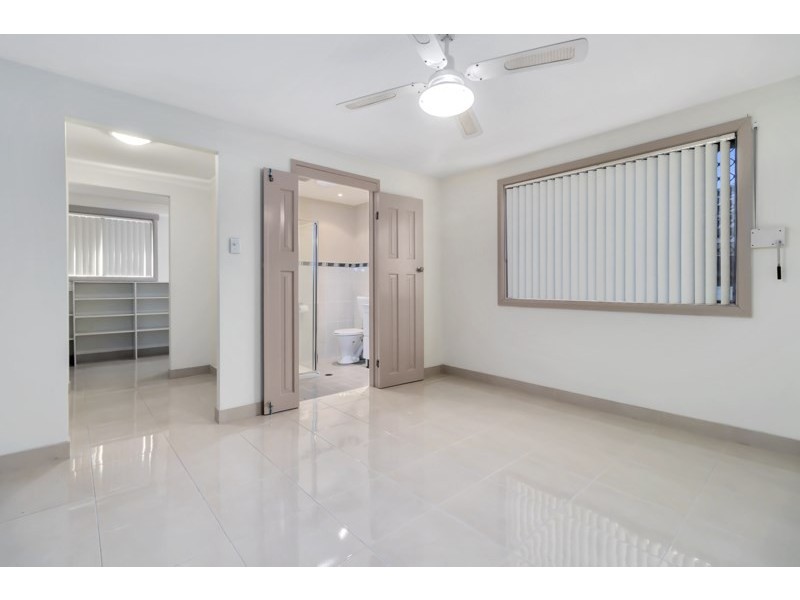 15 Wendouree Street, Busby NSW 2168