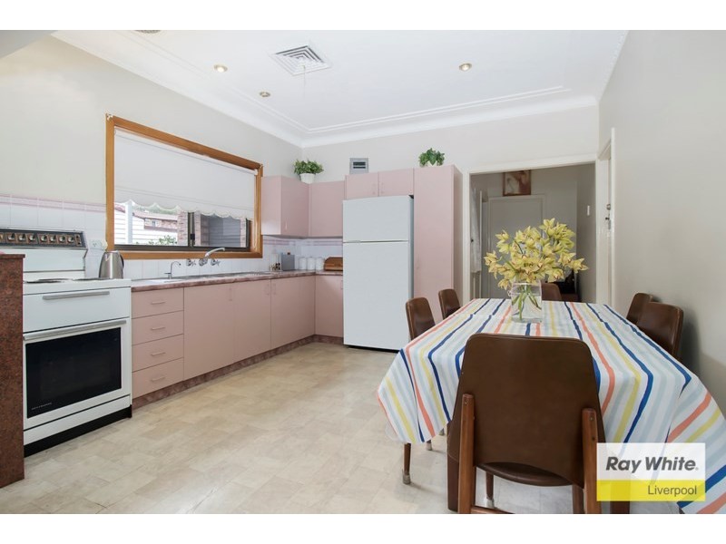 12 Bradshaw Avenue, Moorebank NSW 2170