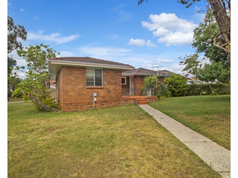 21 Williamson Crescent, Warwick Farm NSW 2170