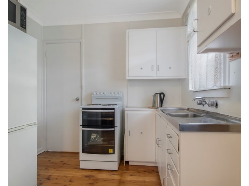 21 Williamson Crescent, Warwick Farm NSW 2170