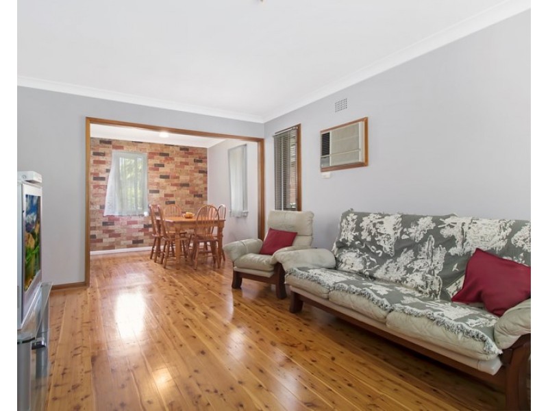 21 Williamson Crescent, Warwick Farm NSW 2170