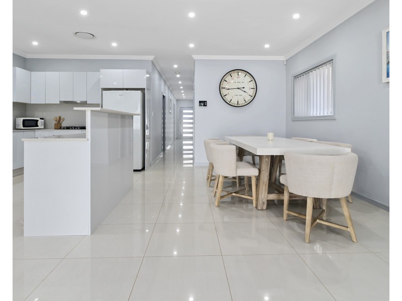 15A Templeton Crescent, Moorebank NSW 2170