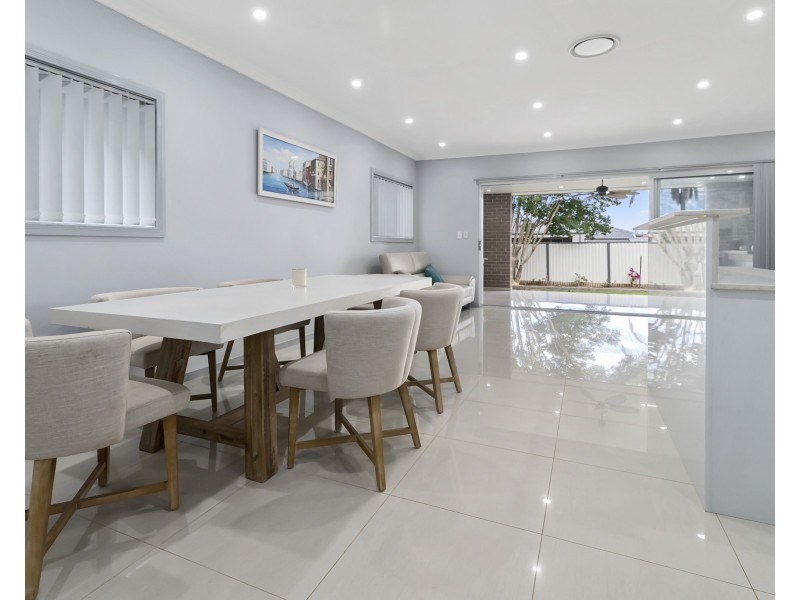 15A Templeton Crescent, Moorebank NSW 2170