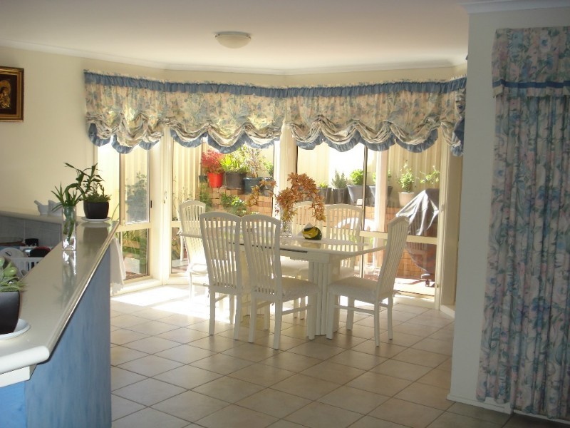 West Hoxton NSW 2171