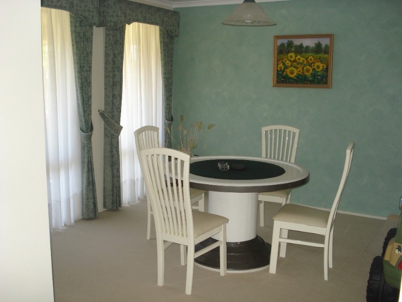 West Hoxton NSW 2171