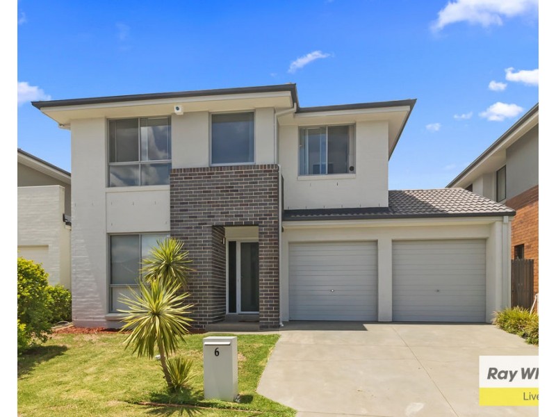 6 Brothers Lane, Glenfield NSW 2167