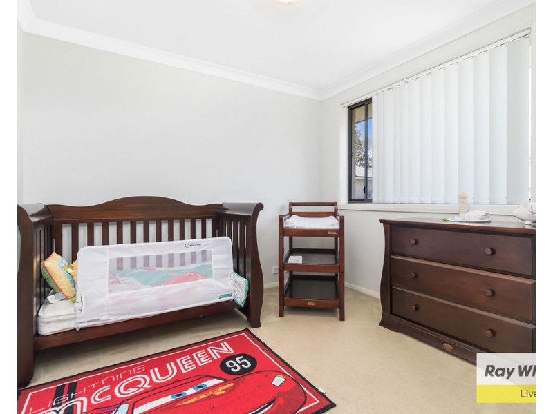 6 Brothers Lane, Glenfield NSW 2167