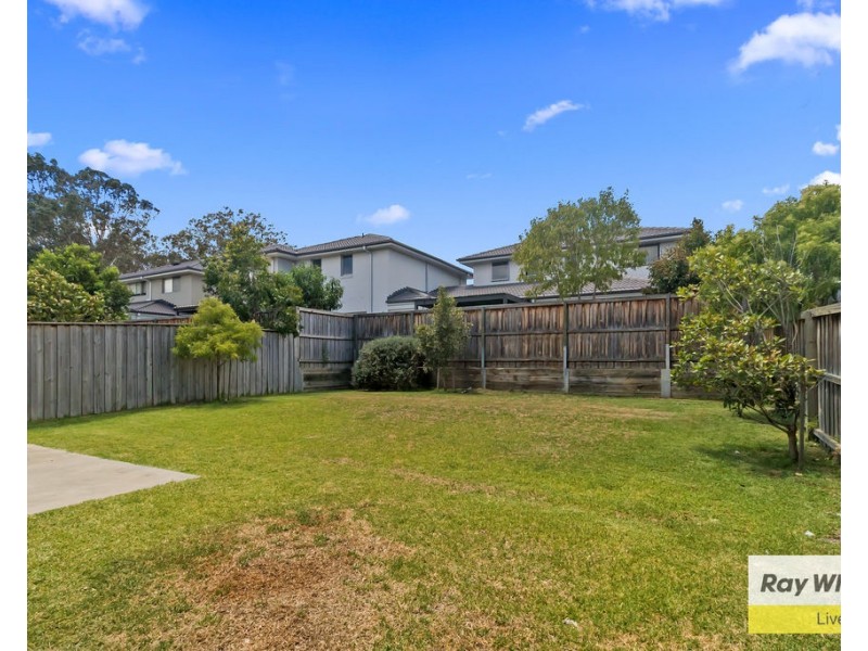 6 Brothers Lane, Glenfield NSW 2167