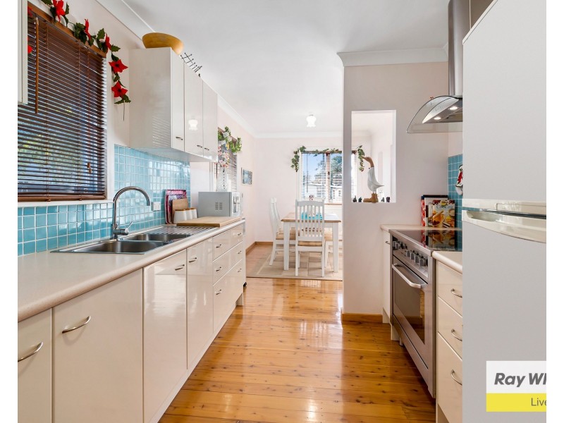 16 Southdown Street, Miller NSW 2168