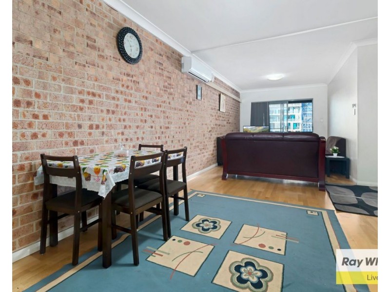 17/18-20 Norfolk Street, Liverpool NSW 2170