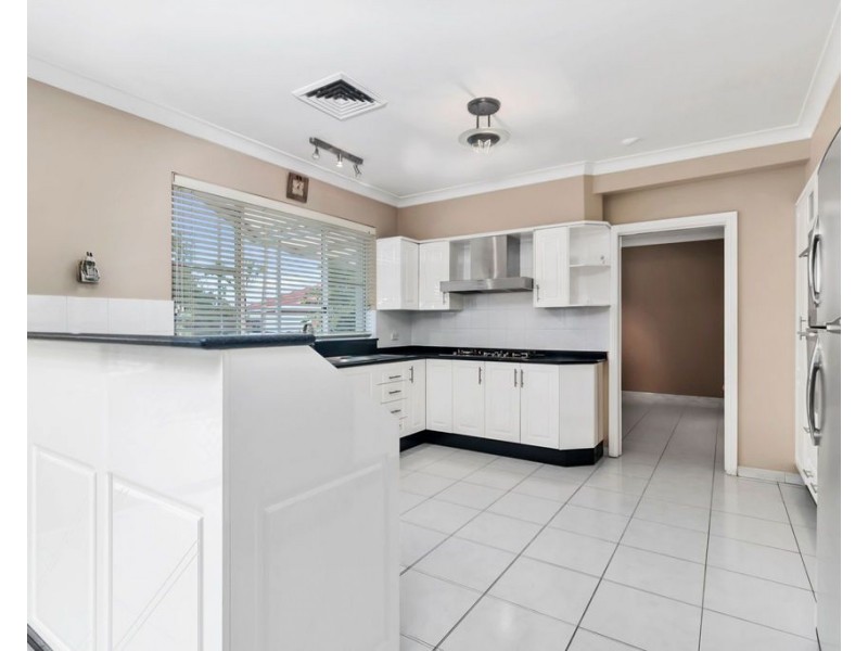 34 Ingham Drive, Casula NSW 2170