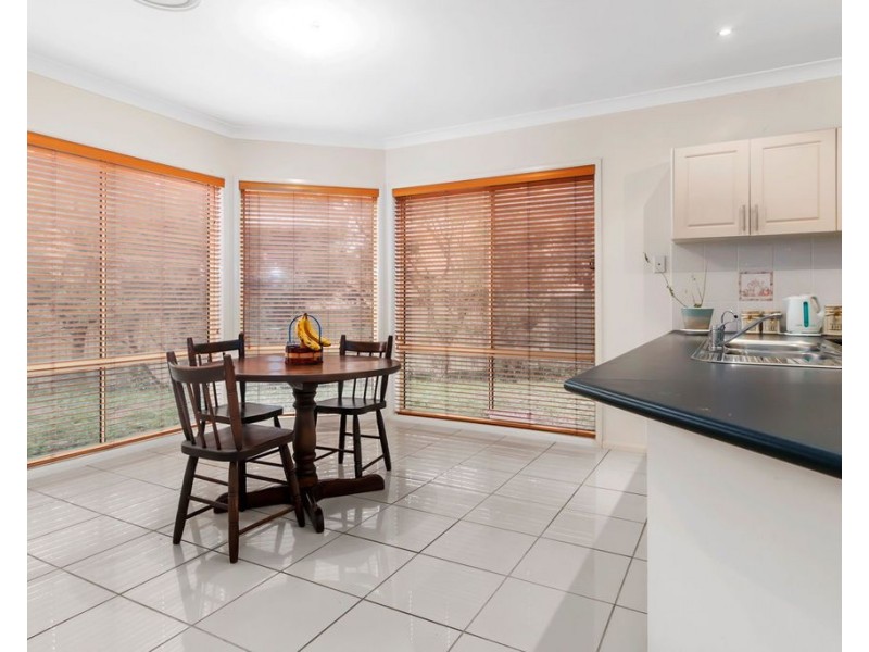 16 Aintree Close, Casula NSW 2170