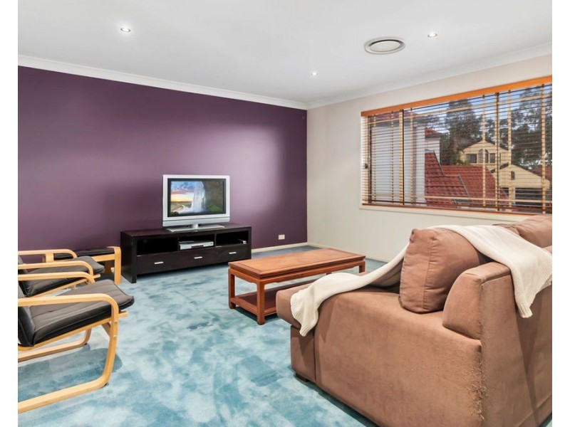16 Aintree Close, Casula NSW 2170
