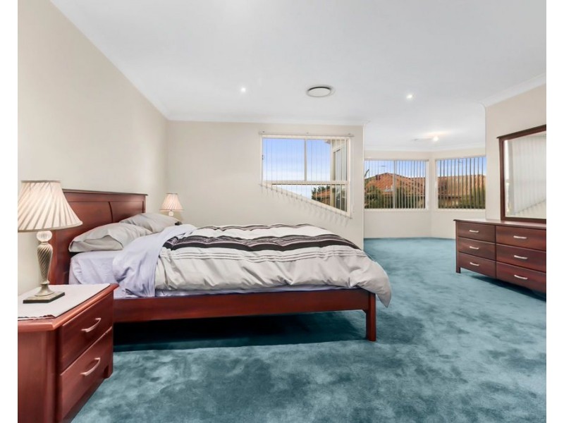16 Aintree Close, Casula NSW 2170