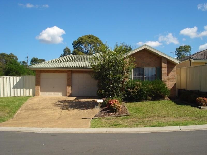 21 Barrington Crescent, Holsworthy NSW 2173