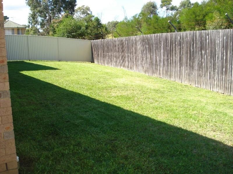 21 Barrington Crescent, Holsworthy NSW 2173