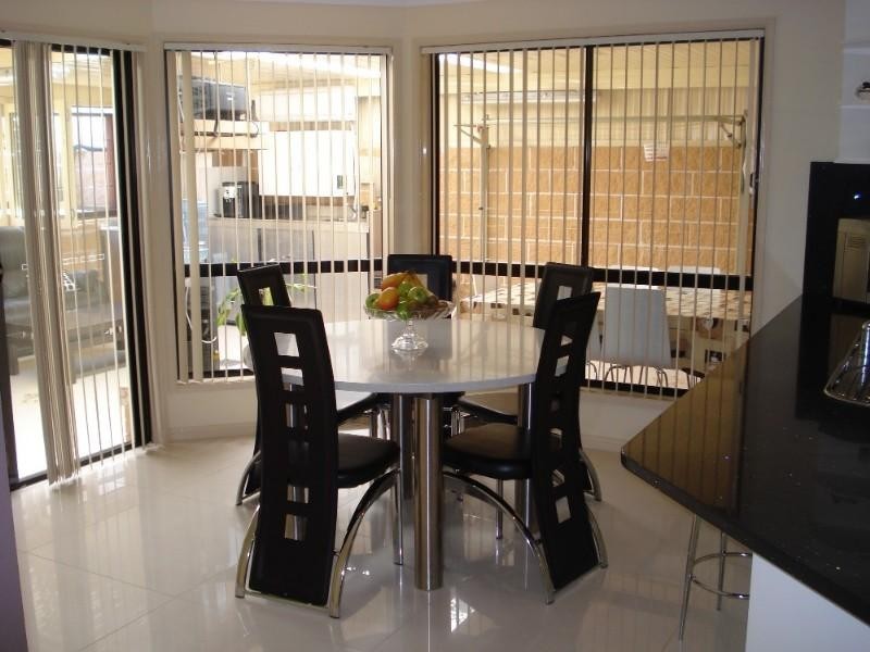 West Hoxton NSW 2171