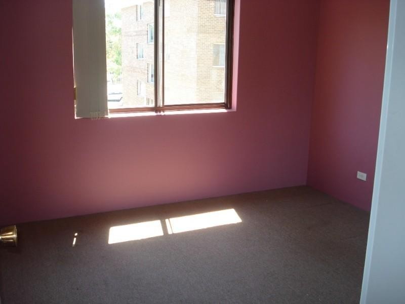 12/85 Castlereagh Street, Liverpool NSW 2170