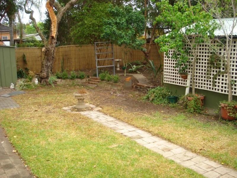 Lurnea NSW 2170