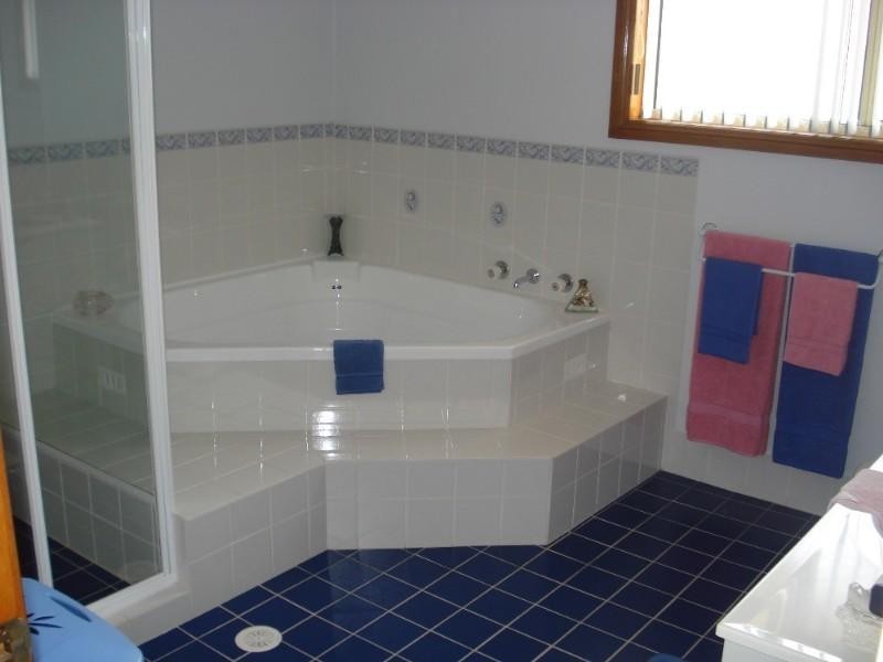 2/2 Grassy Close, Hinchinbrook NSW 2168