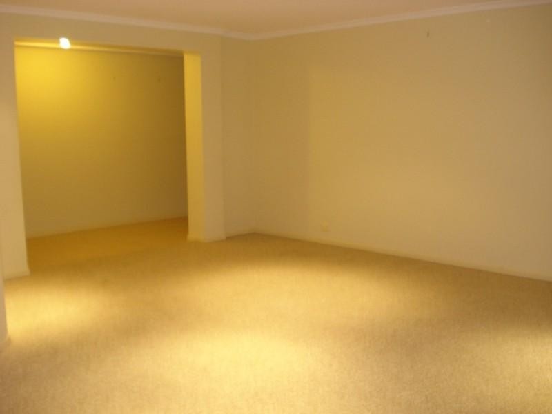 9 Dalmeny Drive, Prestons NSW 2170