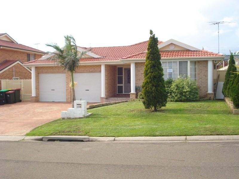 6 Juniper Place, Prestons NSW 2170