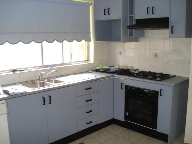 5 Birch Avenue, Casula NSW 2170