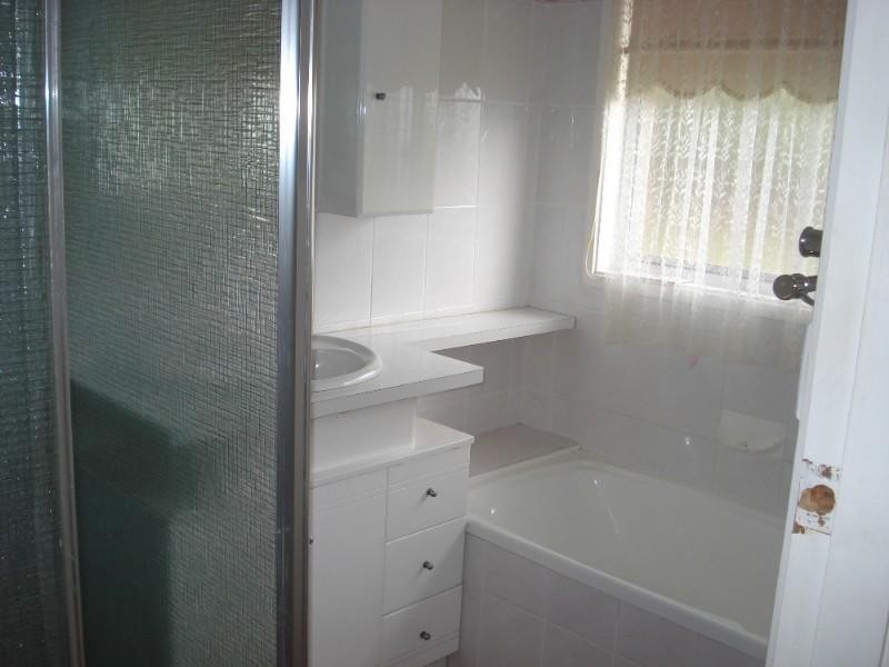 5 Birch Avenue, Casula NSW 2170