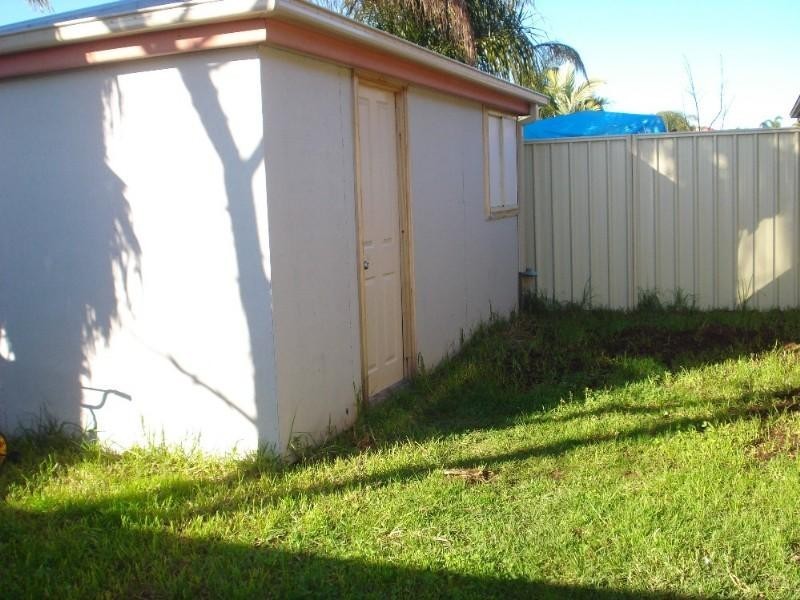 10a Lorikeet Crescent, Green Valley NSW 2168