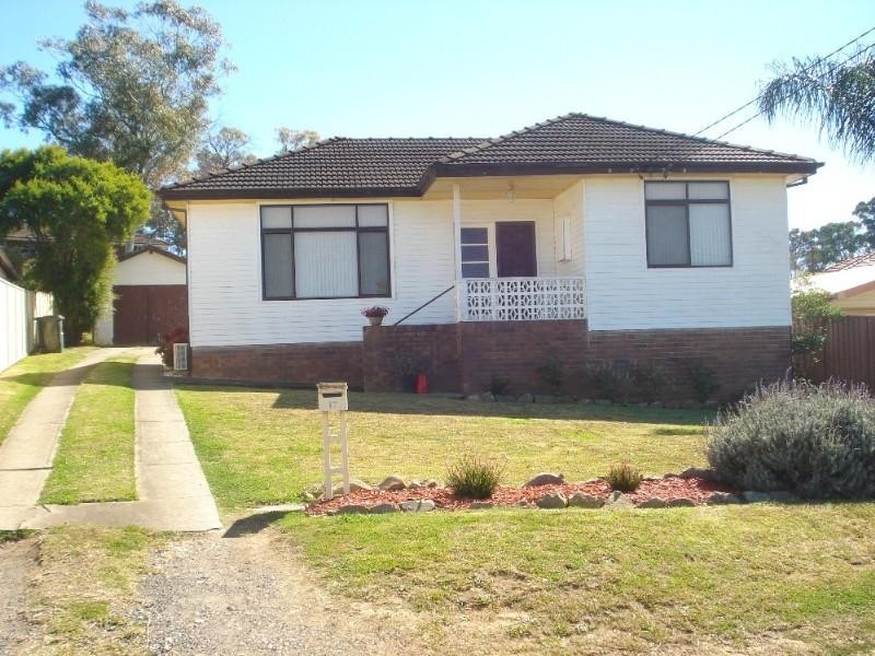 17 Dobell Street, Mount Pritchard NSW 2170