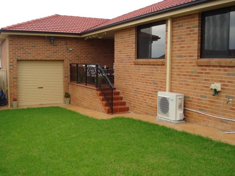 7 Curac Place, Casula NSW 2170