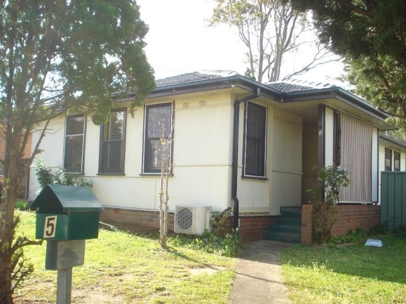 5 Strathdarr Street, Miller NSW 2168