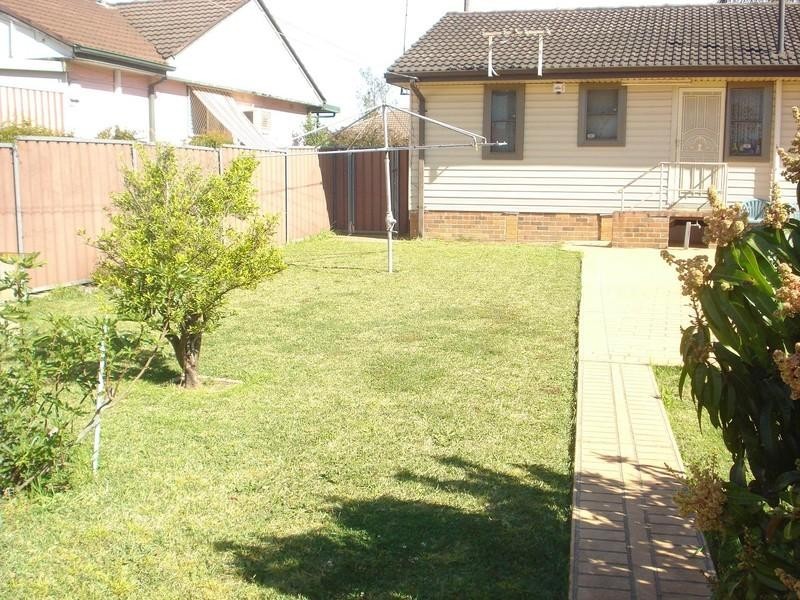 15 Lamont Place, Cartwright NSW 2168