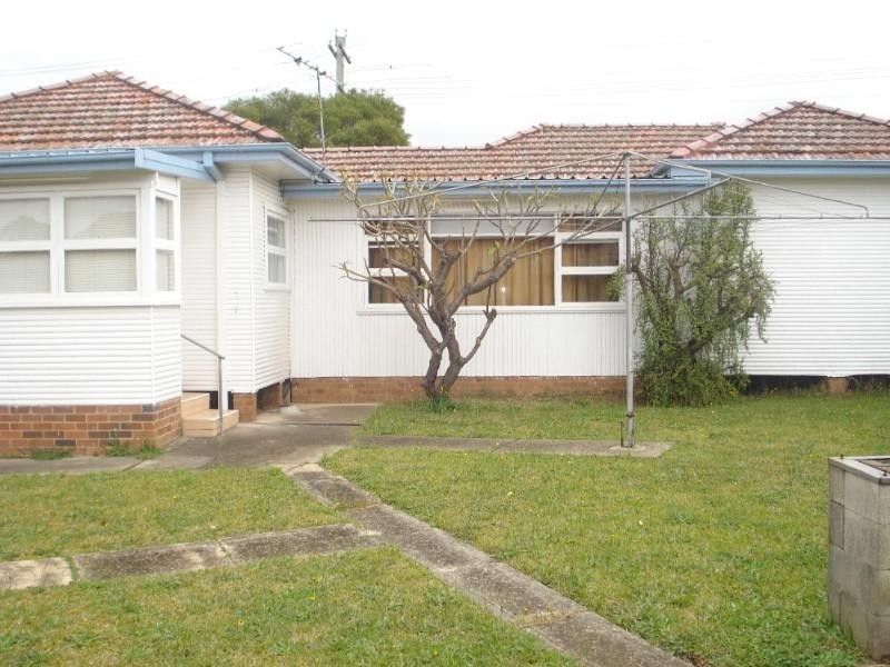 48 Grimson Crescent, Liverpool NSW 2170