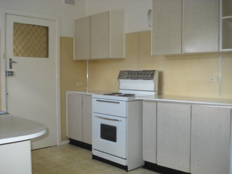 48 Grimson Crescent, Liverpool NSW 2170