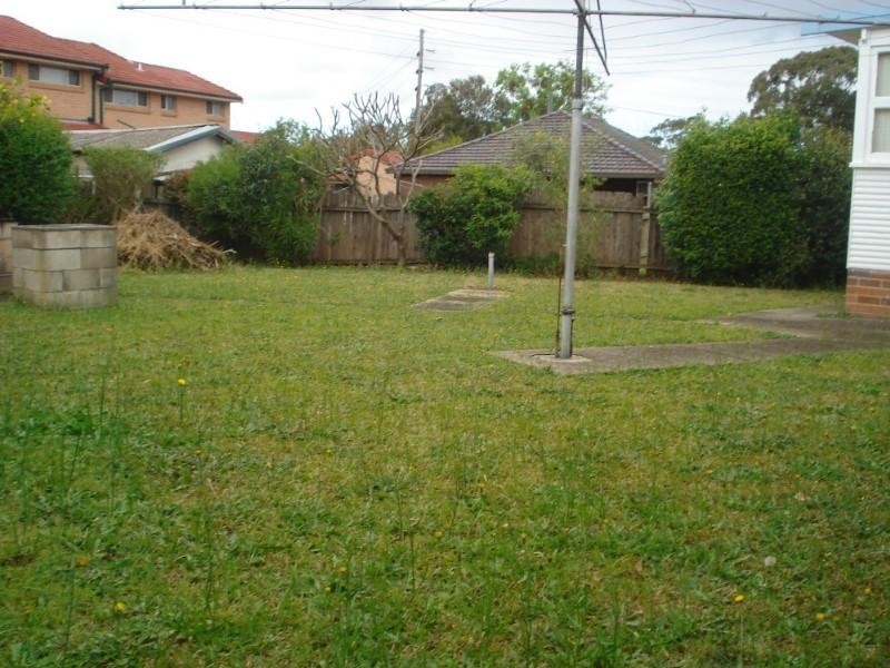 48 Grimson Crescent, Liverpool NSW 2170