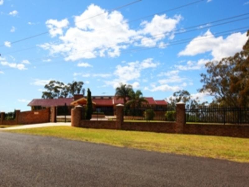 Denham Court NSW 2565