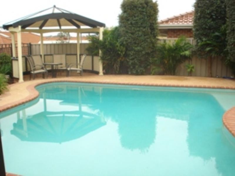 14 Yarra Place, Prestons NSW 2170