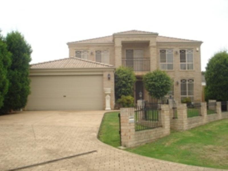 6 Terangle Close, Prestons NSW 2170