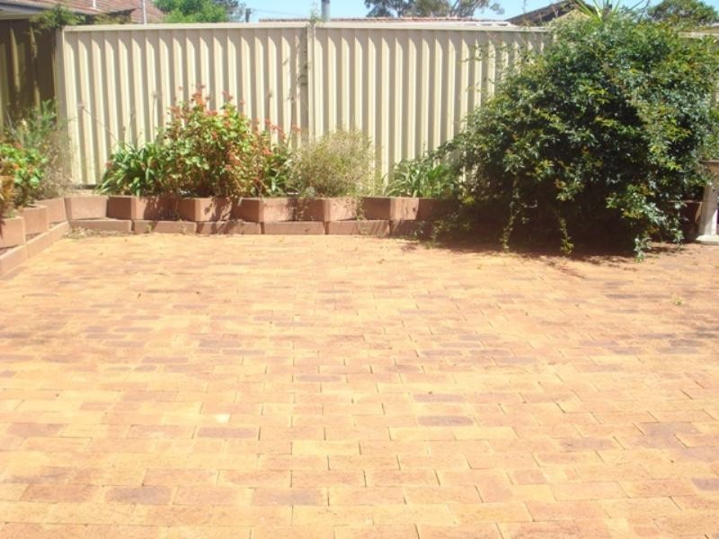 Ingleburn NSW 2565