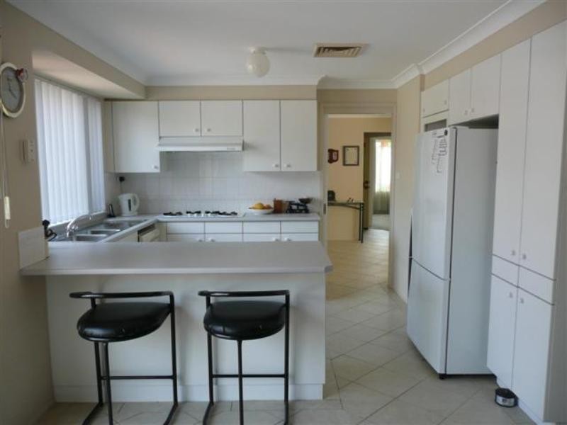 6 Tom Way, Casula NSW 2170