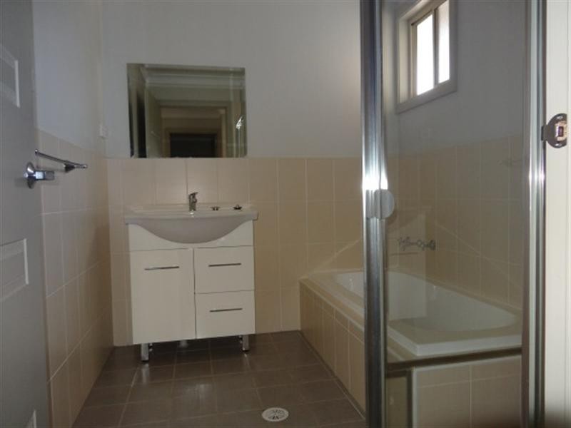 1/193 Newbridge Road, Chipping Norton NSW 2170