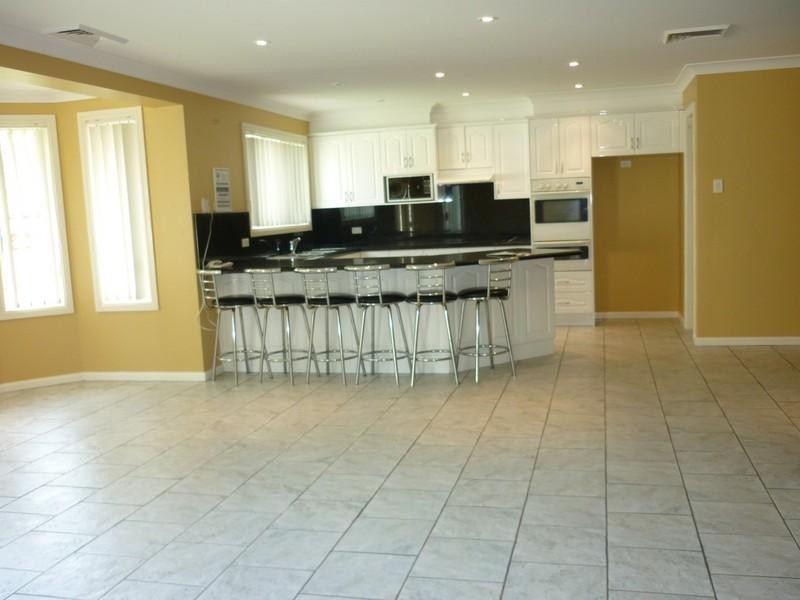 West Hoxton NSW 2171