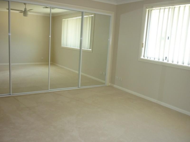 West Hoxton NSW 2171