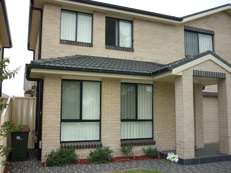 39 William Street, Lurnea NSW 2170