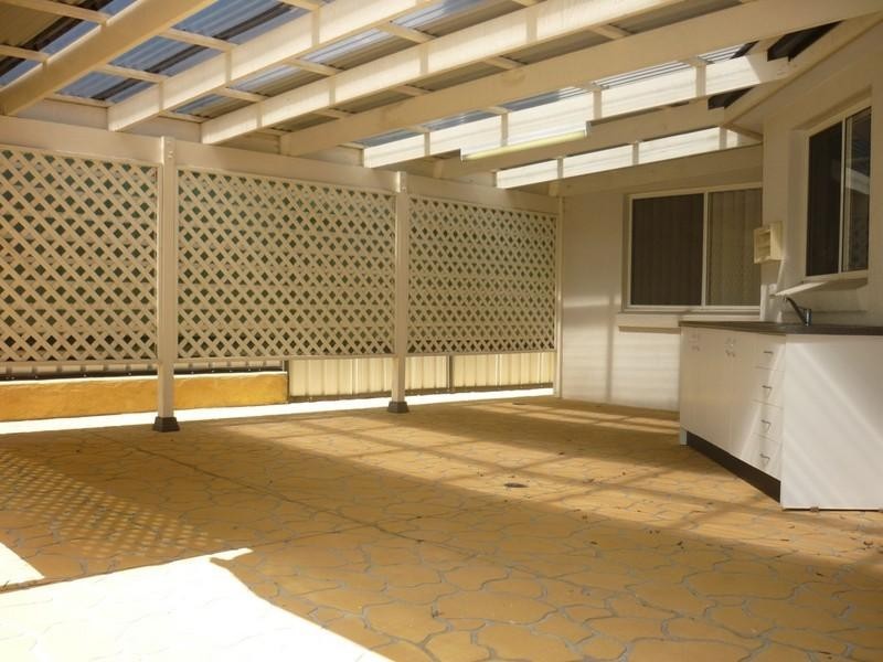 116 Kendall Drive, Casula NSW 2170