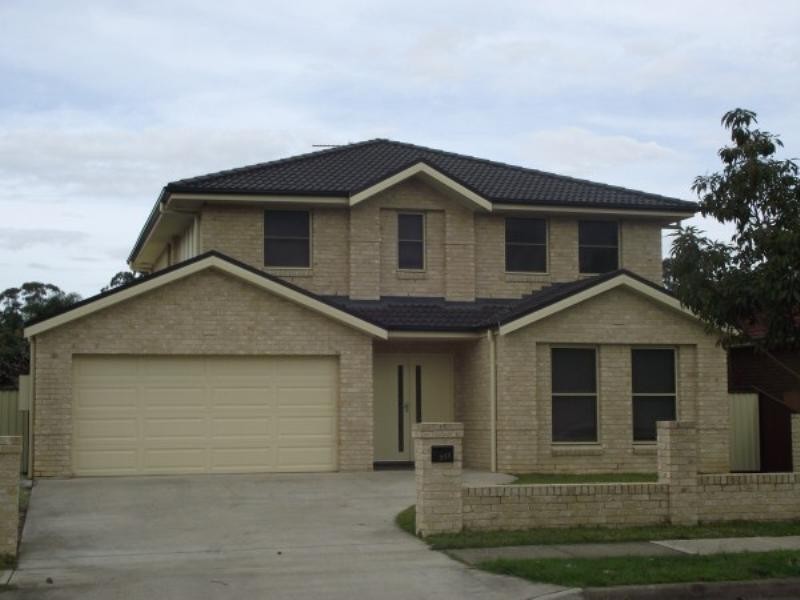 232 Prairievale Road, Bossley Park NSW 2176