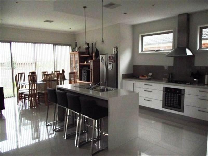 Middleton Grange NSW 2171