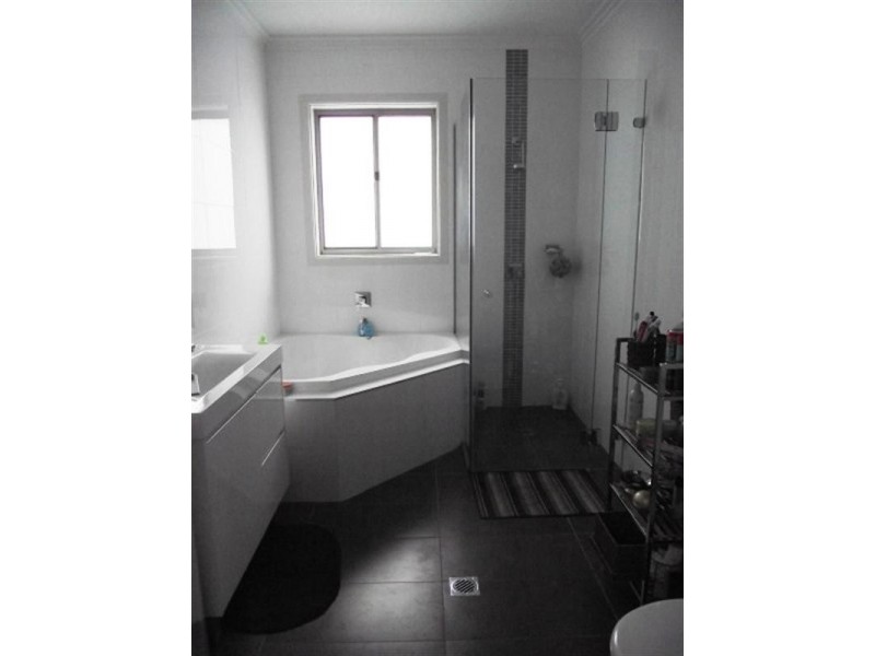 Middleton Grange NSW 2171